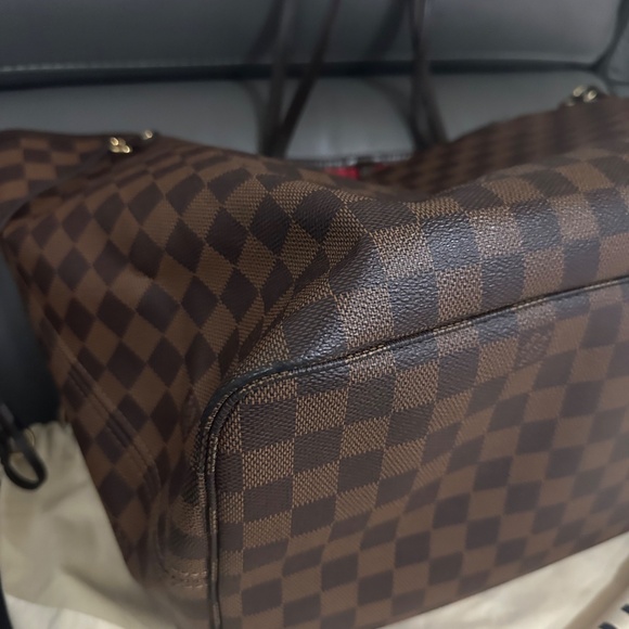 Louis Vuitton Neverfull GM - Picture 9 of 13